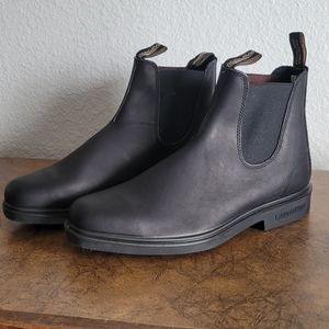 New Blundstone Chelsea Dress Boots